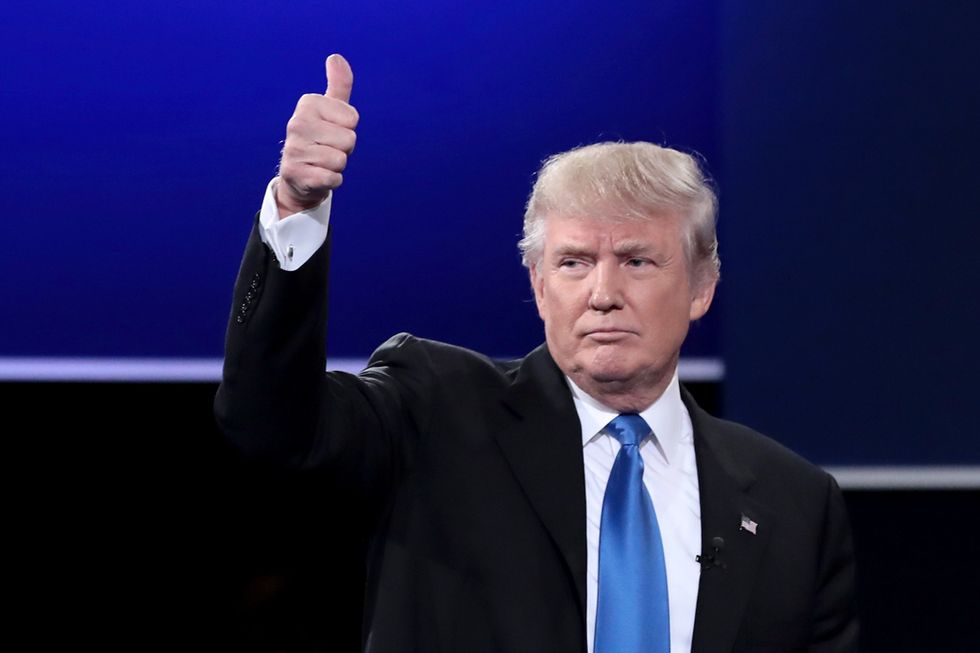 Trump reportedly wears new '45' hat outside Mar-a-Lago