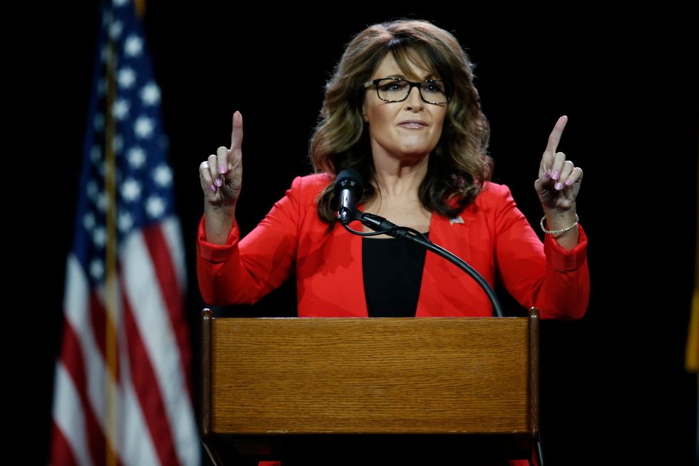 Report: Trump considering Sarah Palin to lead an agency he often criticized on the campaign trail