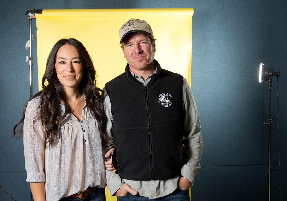 Gay man pens defense of Chip and Joanna Gaines, slams Buzzfeed article as 'dangerous