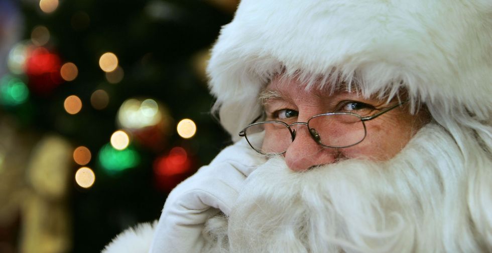 Oregon schools ban Santa from the classroom because he's too 'religious