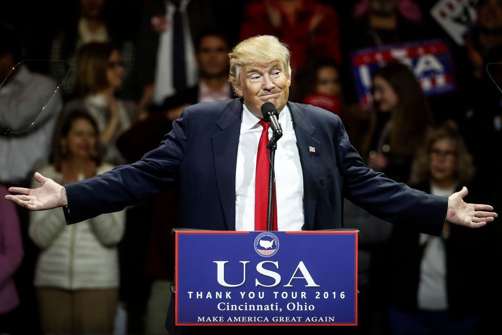 Trump back to bashing the mainstream media in victory tour