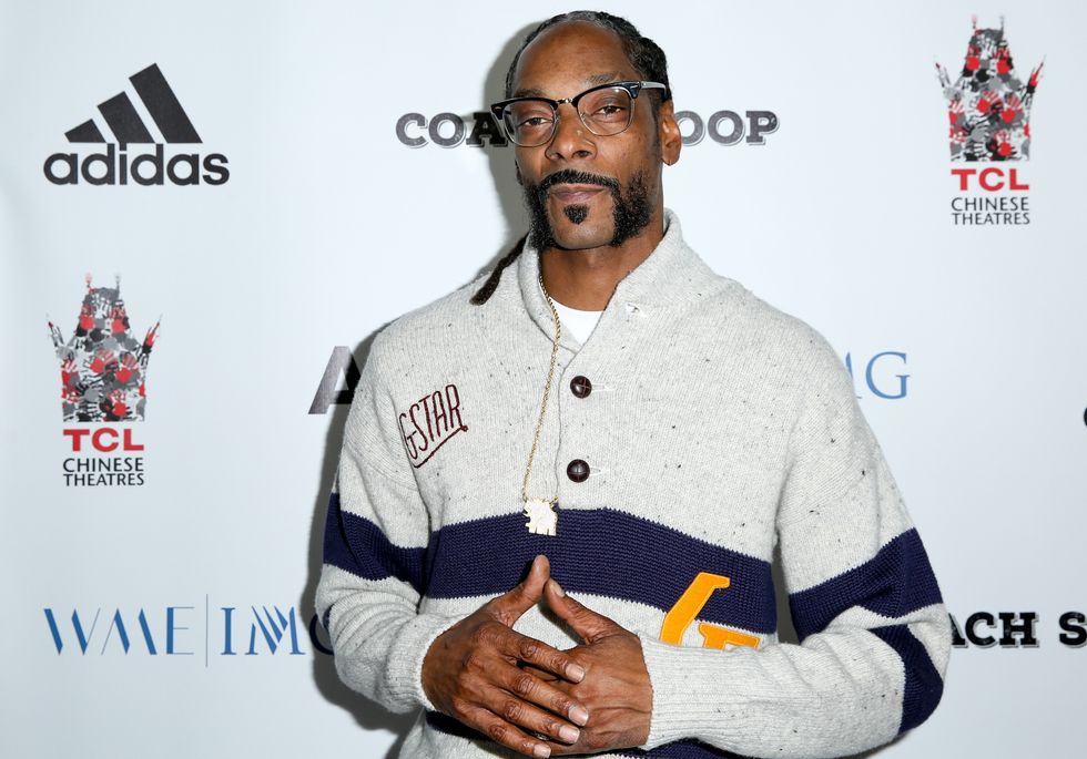 Rapper Snoop Dogg slams Colin Kaepernick's 'hypocritical' support of Fidel Castro