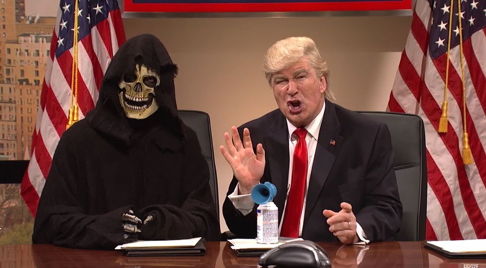 Saturday Night Live' continues their assault against Donald Trump and his tweeting