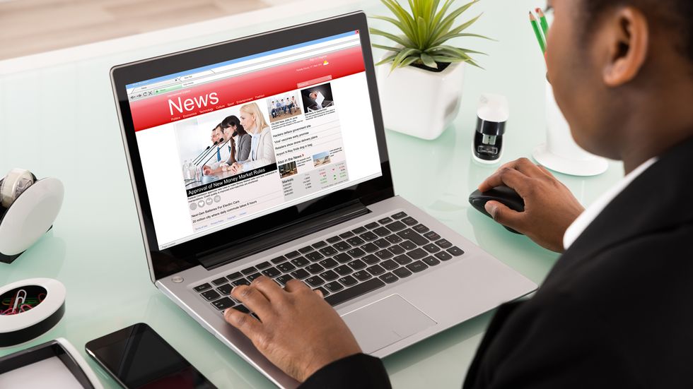 What you need to ask yourself to detect fake news on the web