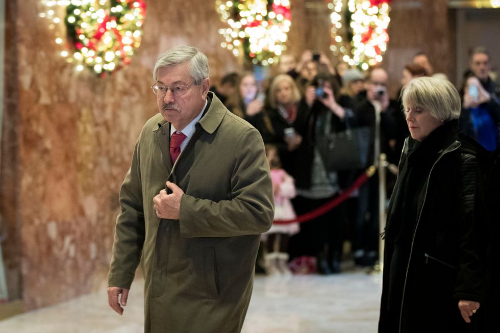 Report: Iowa Gov. Terry Branstad tapped to be Trump's ambassador to China