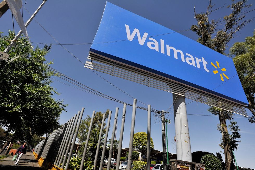 Trump snub? Wal-Mart announces $1.3 billion investment in Mexico, creating 10,000 new jobs