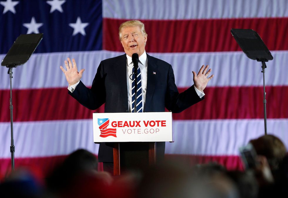 Trump has a surprisingly honest reaction when the crowd chants "lock her up!"