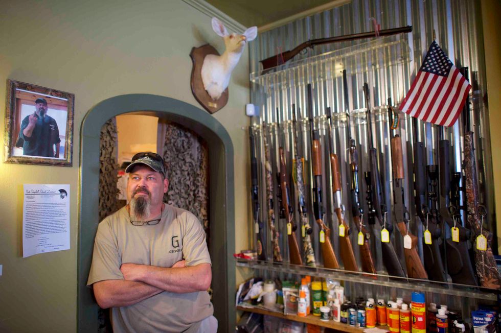 Liberal blogger admits how 'city folks' really feel about rural working class