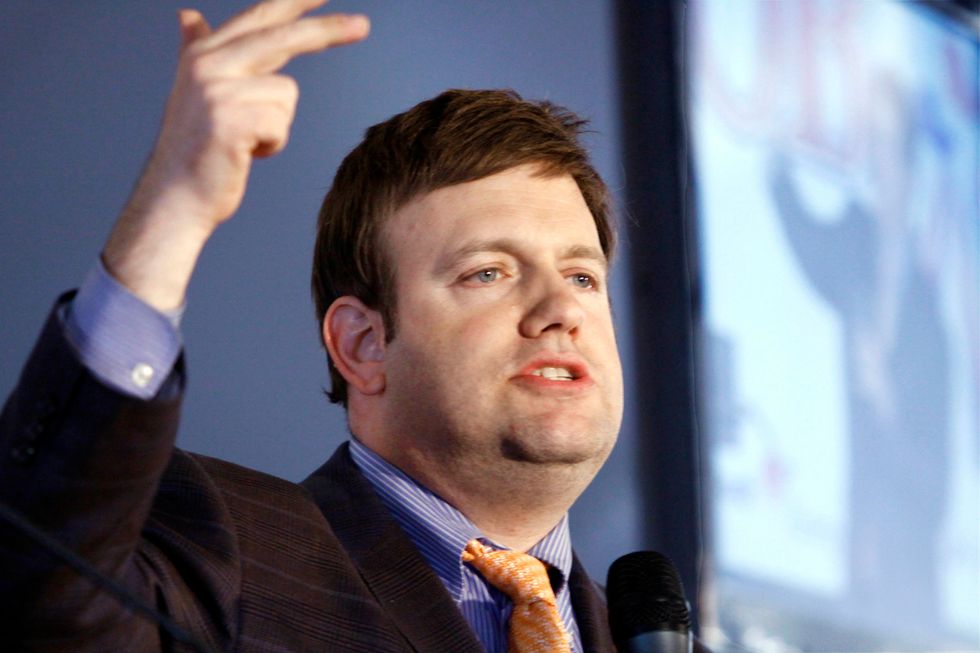 Frank Luntz nails Trump's backpedaling on his business divestiture
