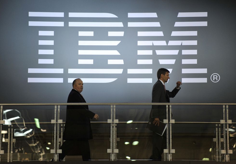 IBM unveils plan to create 25,000 jobs in U.S. during Donald Trump presidency