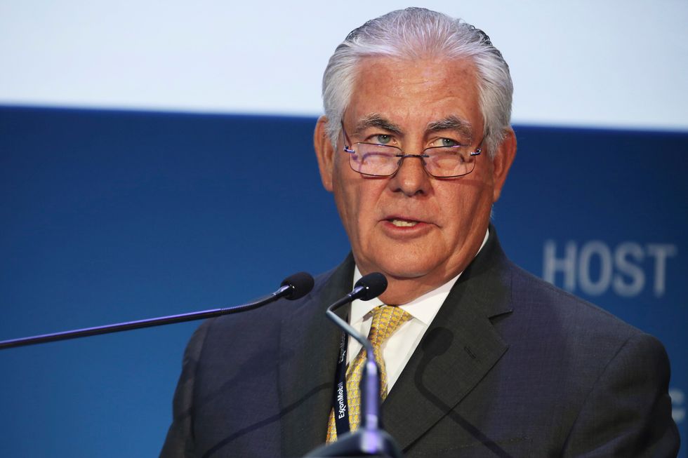 Tillerson nomination for Secretary of State picks up steam in the Senate