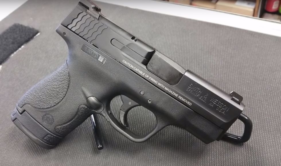 School district to allow teachers, staff to arm themselves