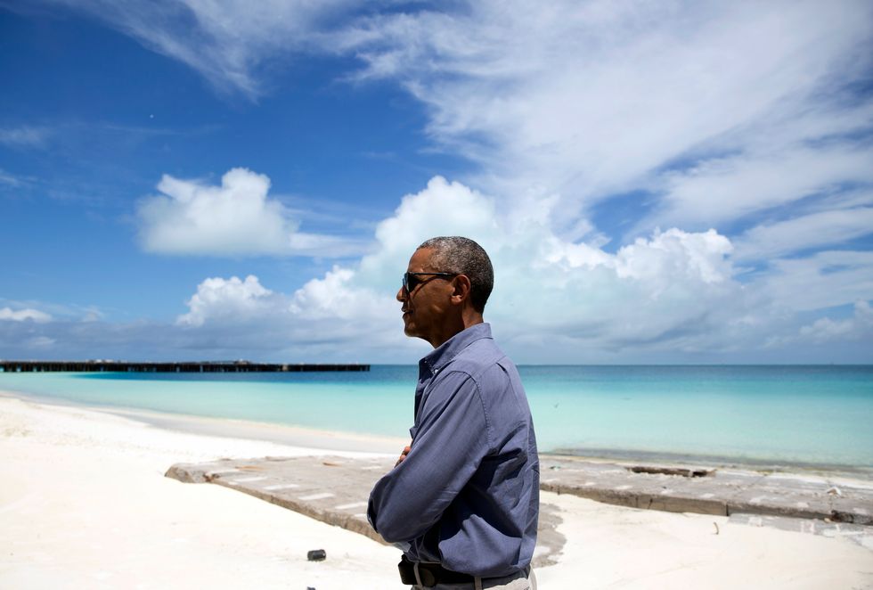 White House parody site jettisons Photoshopped Obama vacation tradition because of 'fake news
