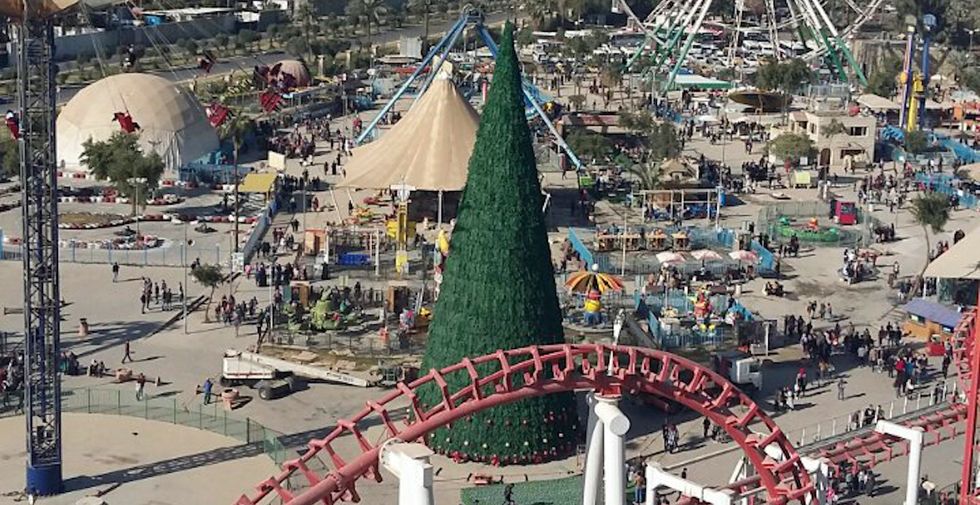 Muslim businessman erects tallest Christmas tree in Baghdad to show solidarity with Christians