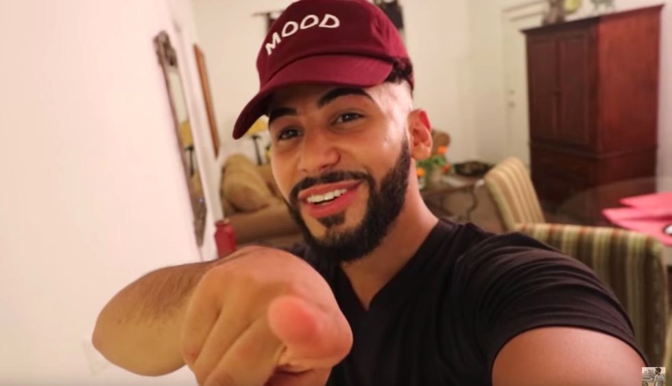 Popular Muslim YouTube star calls for a boycott of Delta Airlines — here's why