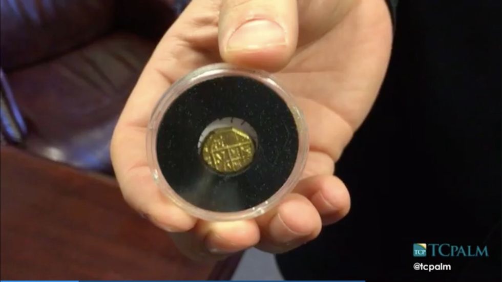 Longtime Salvation Army bell ringer finds big 'treasure' in his kettle
