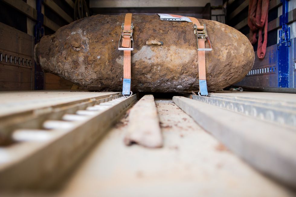 German town forced to evacuate on Christmas after live WWII bomb found in city