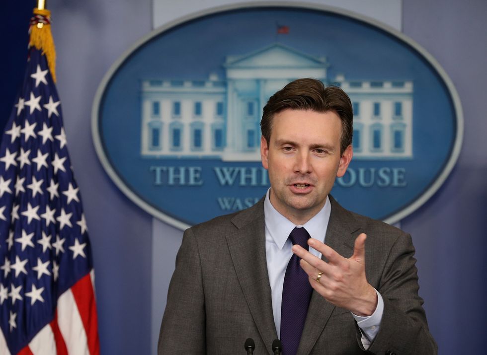 Josh Earnest is upset because Obama hasn't been acknowledged as 'most transparent' pres. in history