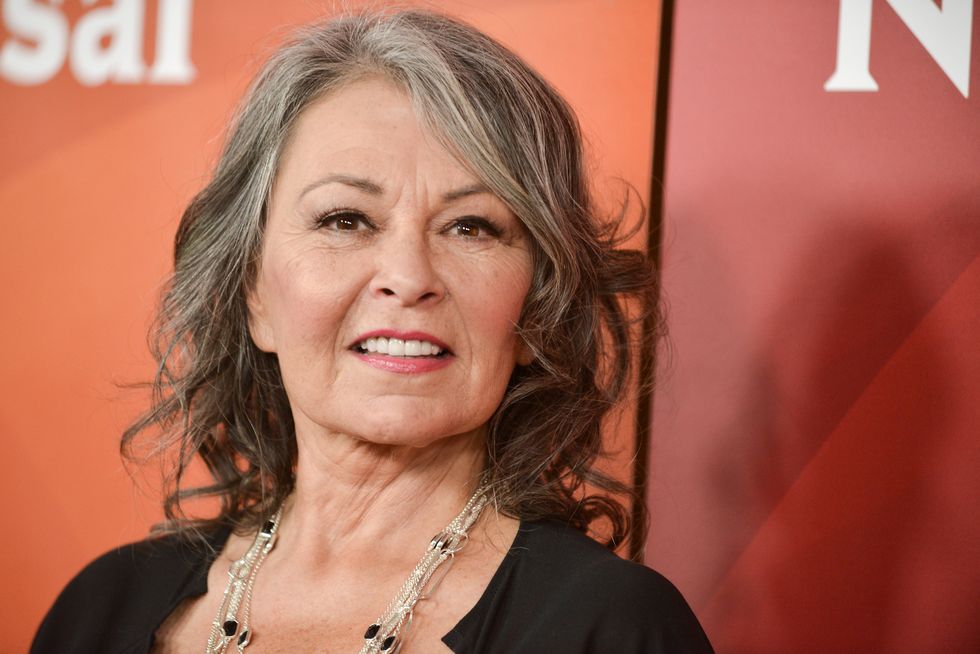 Roseanne Barr goes on Twitter tirade against Obama for aiding U.N. in passing anti-Israel resolution