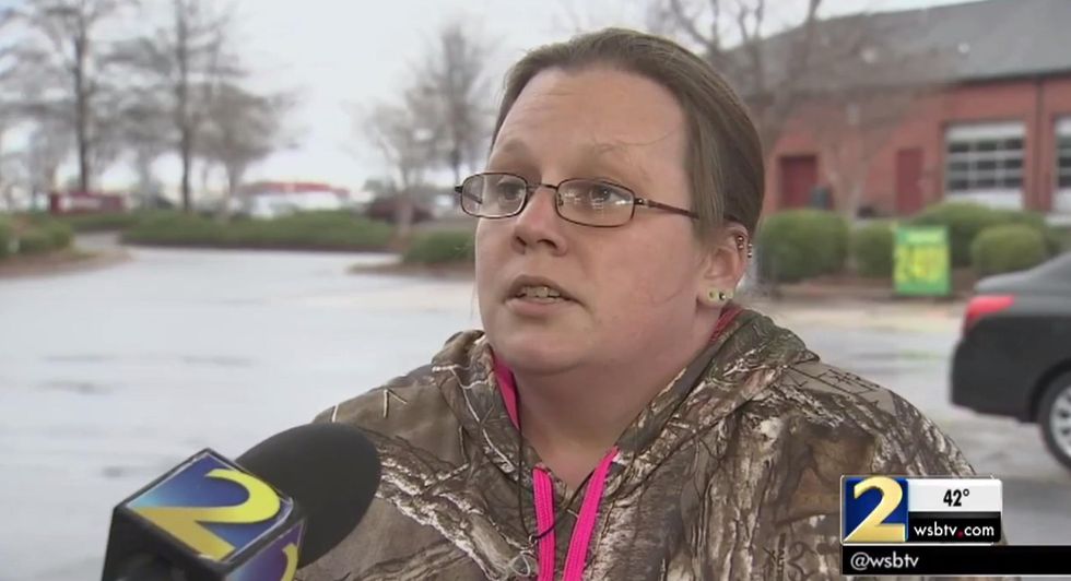 Waffle House employee fired after using gun in self-defense during robbery