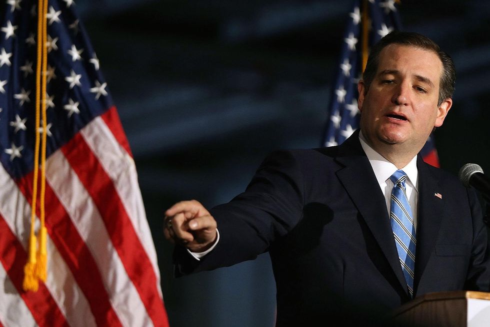 Ted Cruz blames Obama for Russian hacking