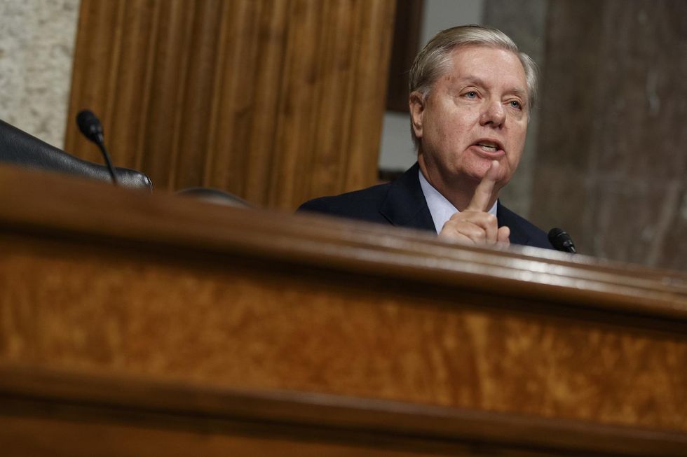 Lindsey Graham grills Sessions on Russian hacking in visibly uncomfortable exchange