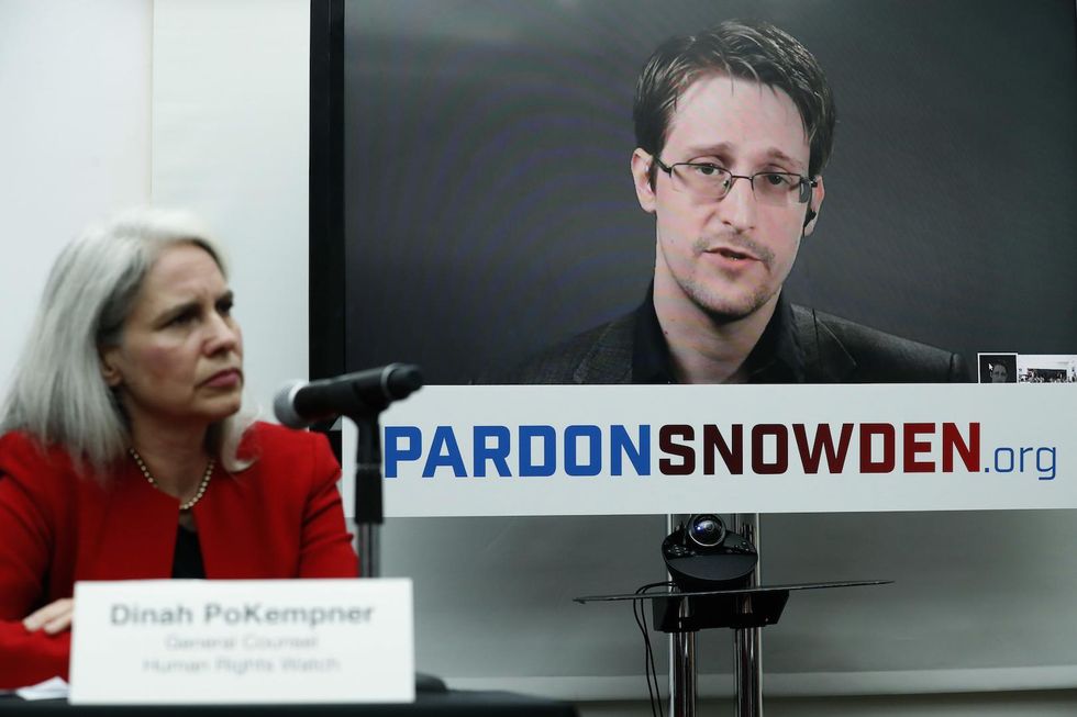 Over 1 million people signed a petition urging Obama to pardon Edward Snowden