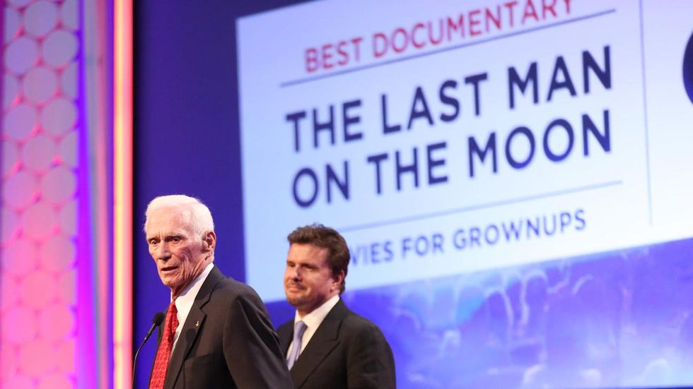 That person right there, that's what we call an actual American icon