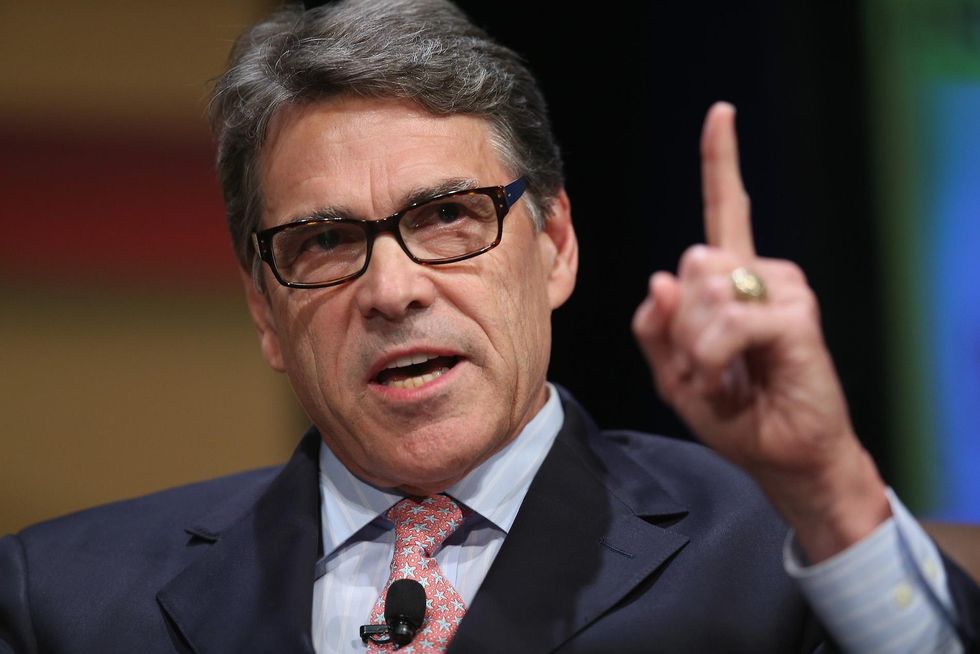 Epitome of fake news': NY Times faces criticism for story undermining Rick Perry's qualifications