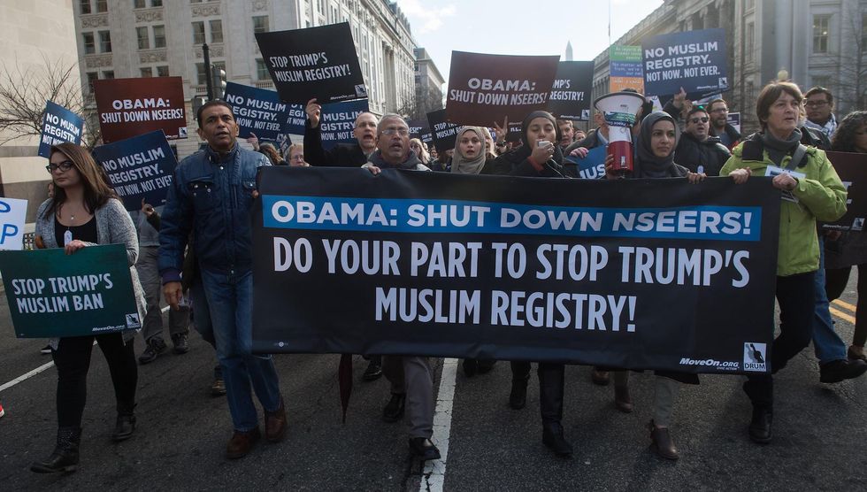 BREAKING: Trump executive orders expected to restrict immigration from Muslim countries