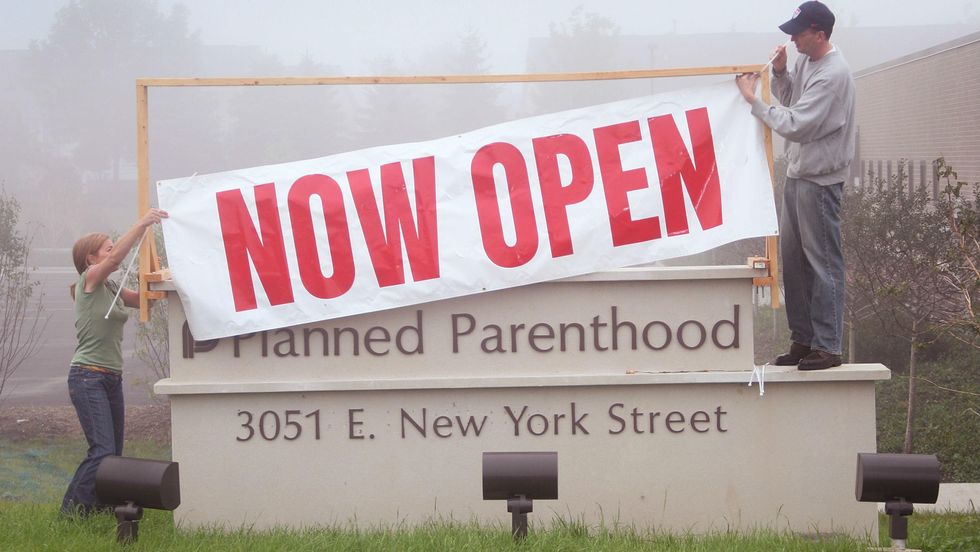 Planned Parenthood touts importance of prenatal care, doesn't offer any