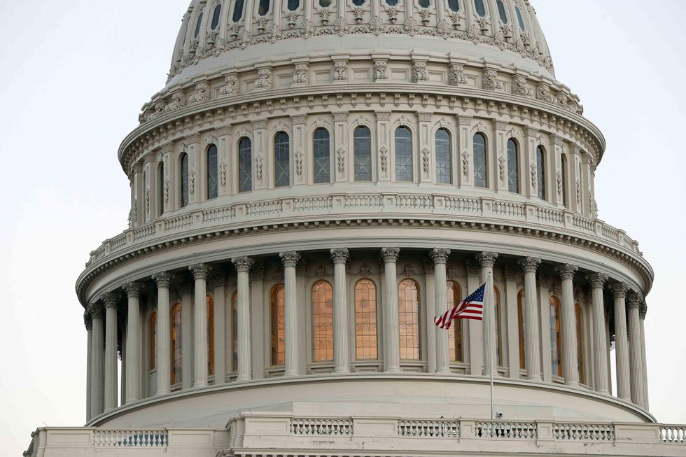 GOP senators introduce balanced budget amendment