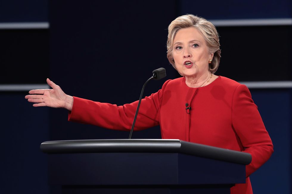 Hillary Clinton breaks her silence to comment on Trump's immigration order