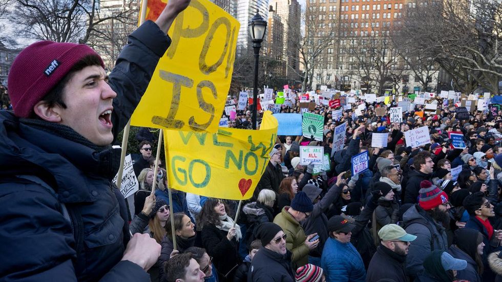 Shia caller explains support of the pause on vetting and it's a more than prudent measure