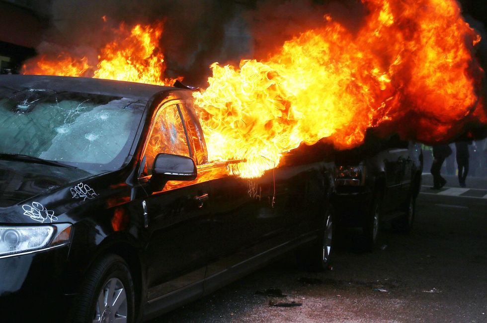 Trump supporters help Muslim business owner whose limo was burned by rioters