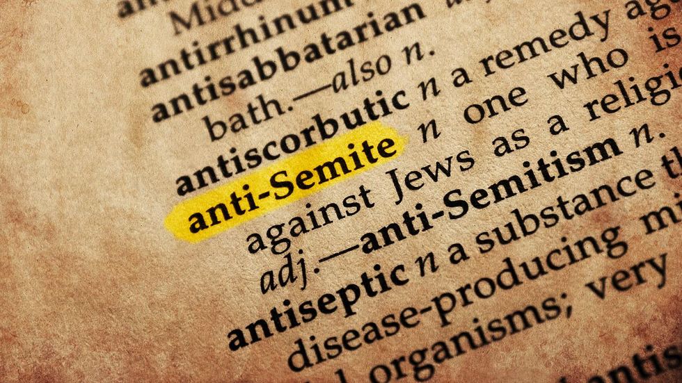 Investigative journalist infiltrates anti-Semitic organization in California