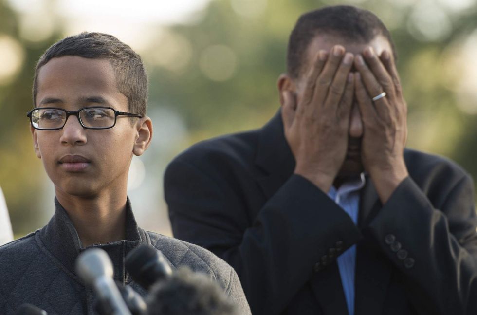 Judge dismisses 'Clock Boy' lawsuit against Ben Shapiro, awards