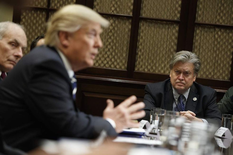 Trump distances himself from chief strategist Bannon on Islam