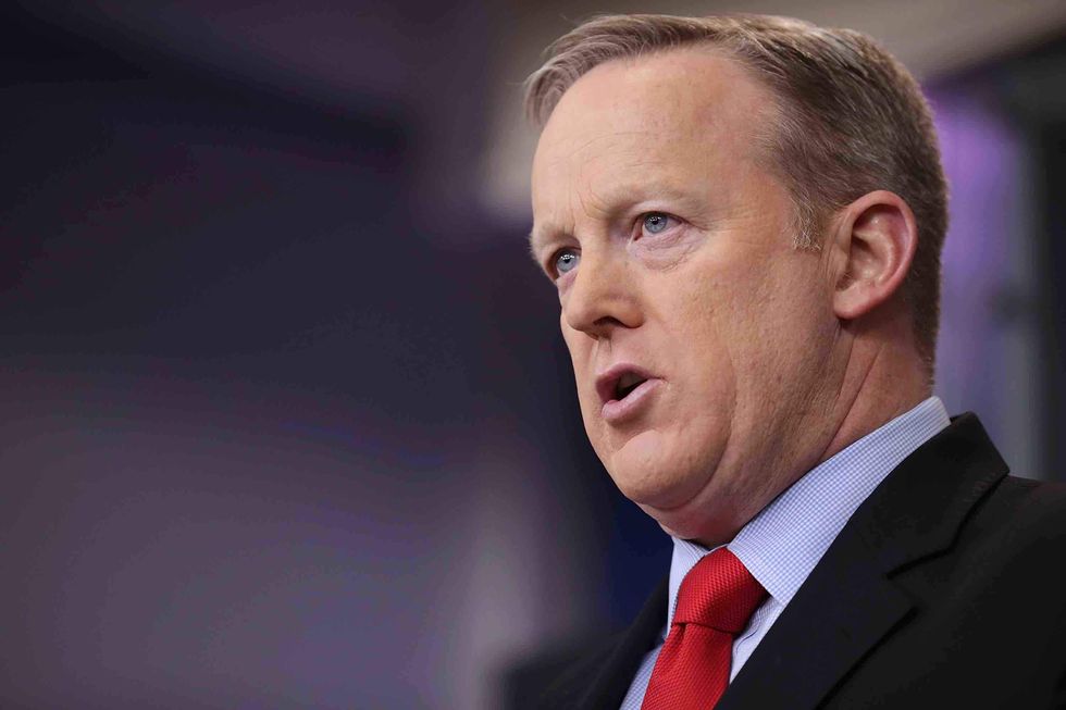 After citing nonexistent 'Atlanta' terror attack, Spicer says this is what he 'clearly meant