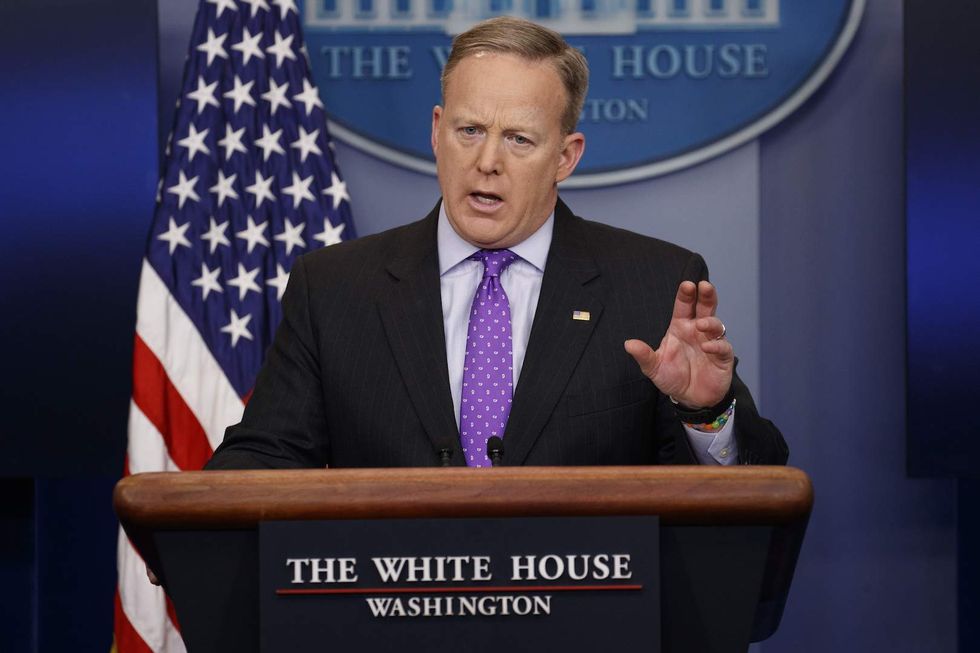 Spicer: Kellyanne Conway ‘has been counseled’ about possible ethics violation