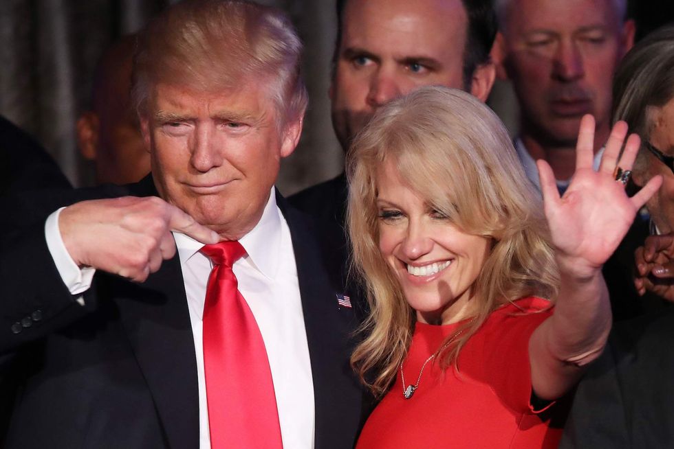 Hillary Clinton Twitter trolls Trump and gets stung by Kellyanne Conway for it
