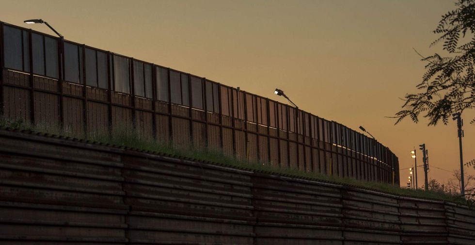 Report: DHS estimates the cost, time needed to build Trump's border wall
