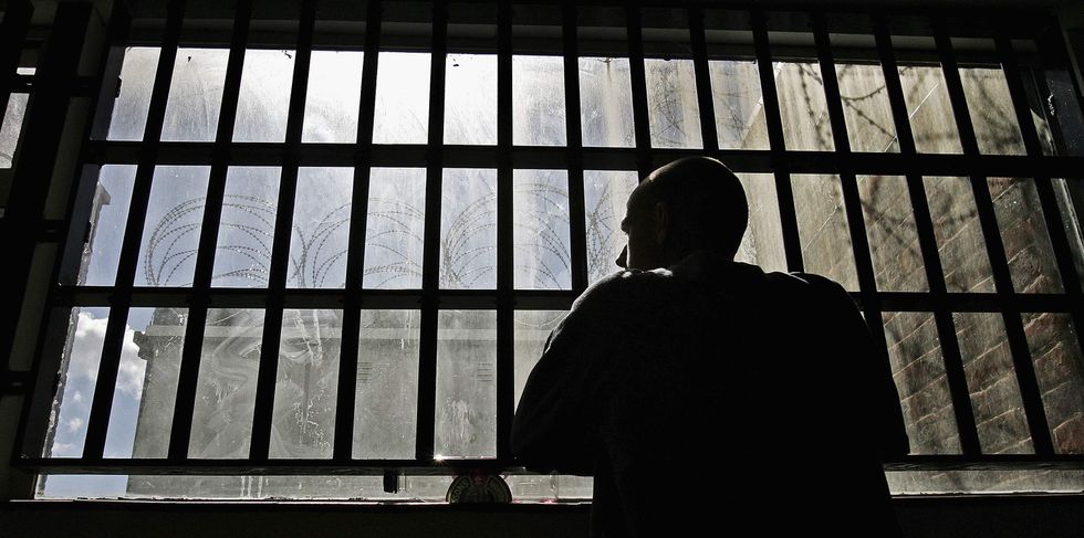 Conservative think tank wants to reduce US prison population — here's how