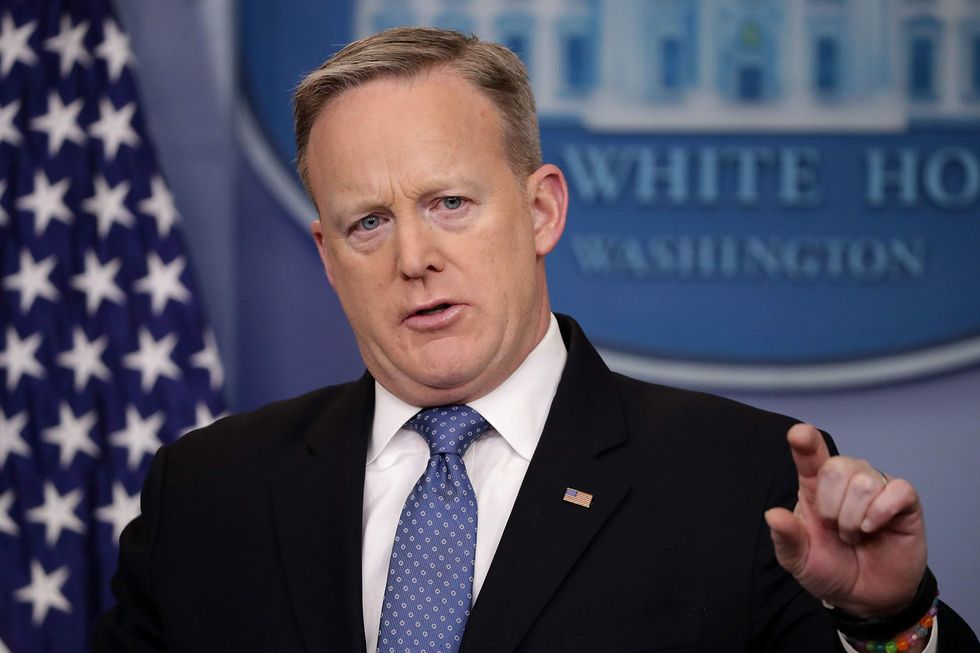 Watch: Sean Spicer shuts down New York Times reporter who kept interrupting press briefing