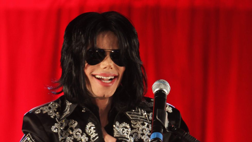 Glenn Beck explains what Ben Carson and the late pop singer Michael Jackson have in common