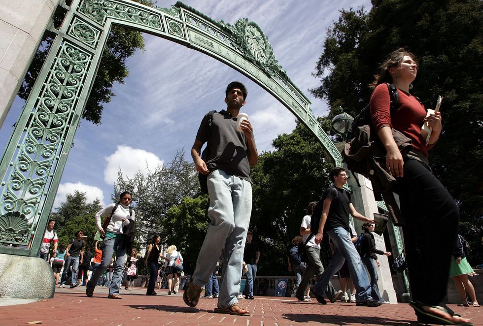 Government over-regulation forces university to delete 20,000 free online educational videos