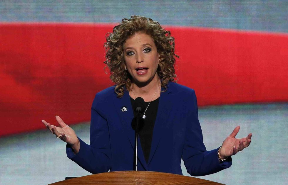Wasserman Schultz claims TSA 'detained' Muhammed Ali's son — then agency sets the record straight