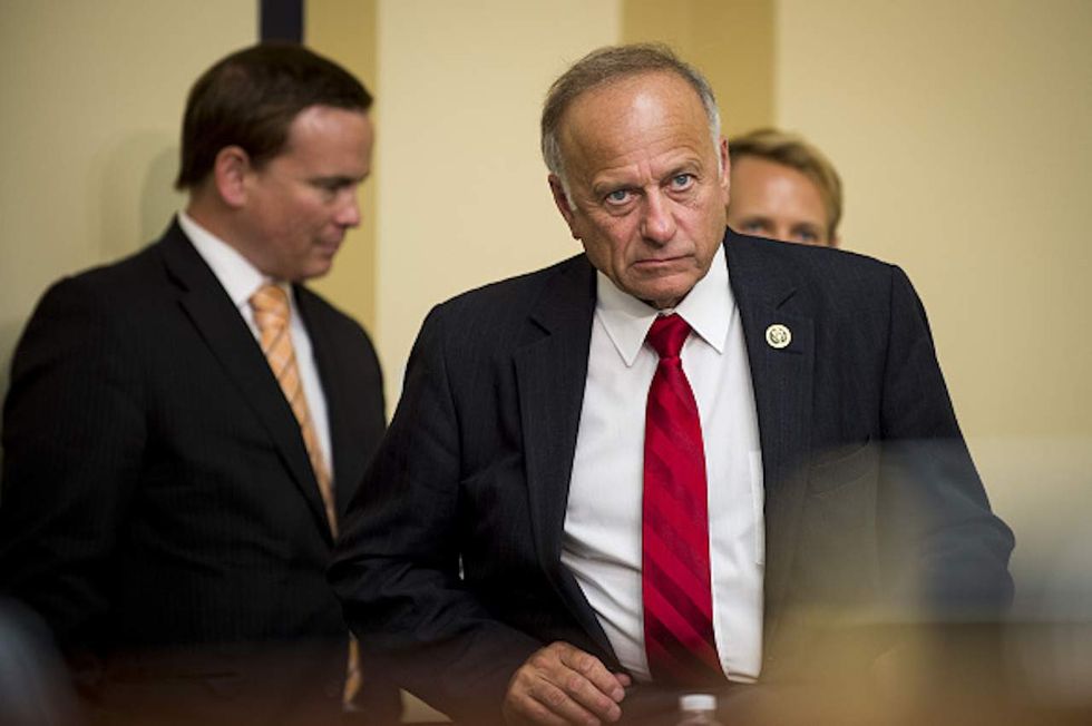 Iowa Republican Party criticizes Steve King for controversial Muslim tweet