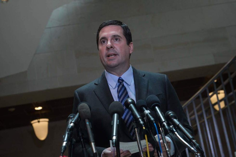 House Intel chairman: Paul Manafort volunteered to interview in Russia probe