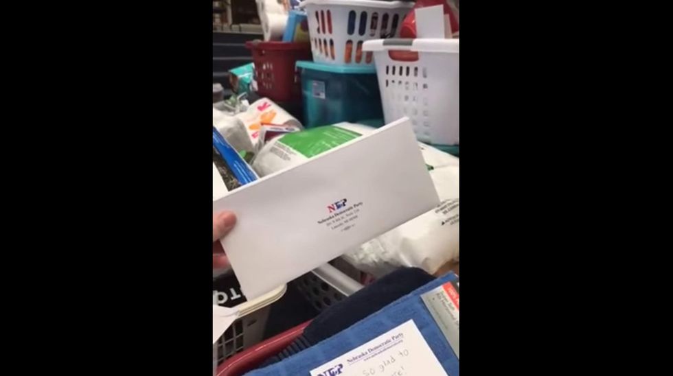 Nebraska Democrats include voter registration form in 'welcome baskets' for refugees